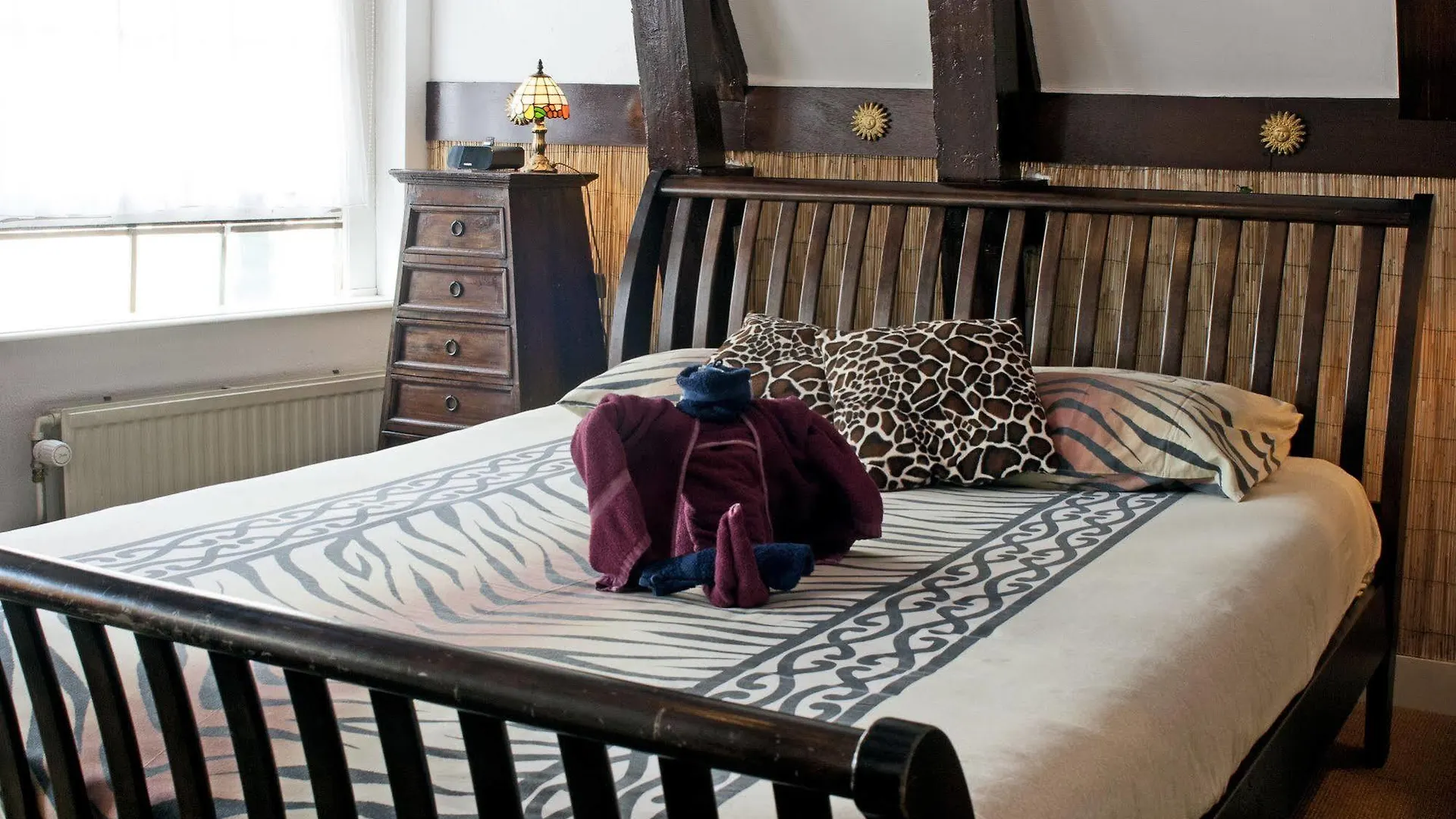 Konukevi Barrio Amsterdam Otel